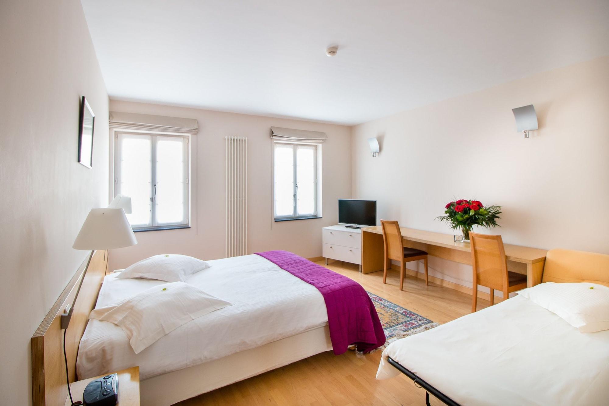Hotel Au Repos Des Chasseurs Auderghem Экстерьер фото