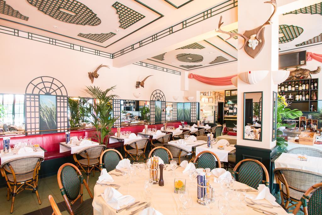 Hotel Au Repos Des Chasseurs Auderghem Экстерьер фото